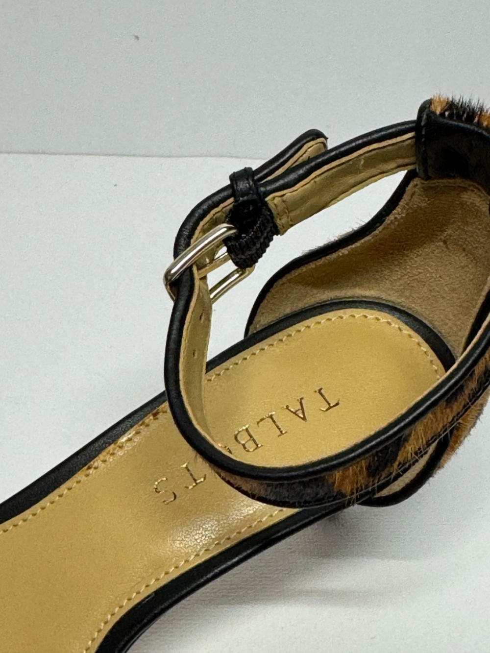 Talbots Leopard Print Calf Hair Ankle Strap Heels S 5M Chic Animal Print Sandals - Picture 10 of 11